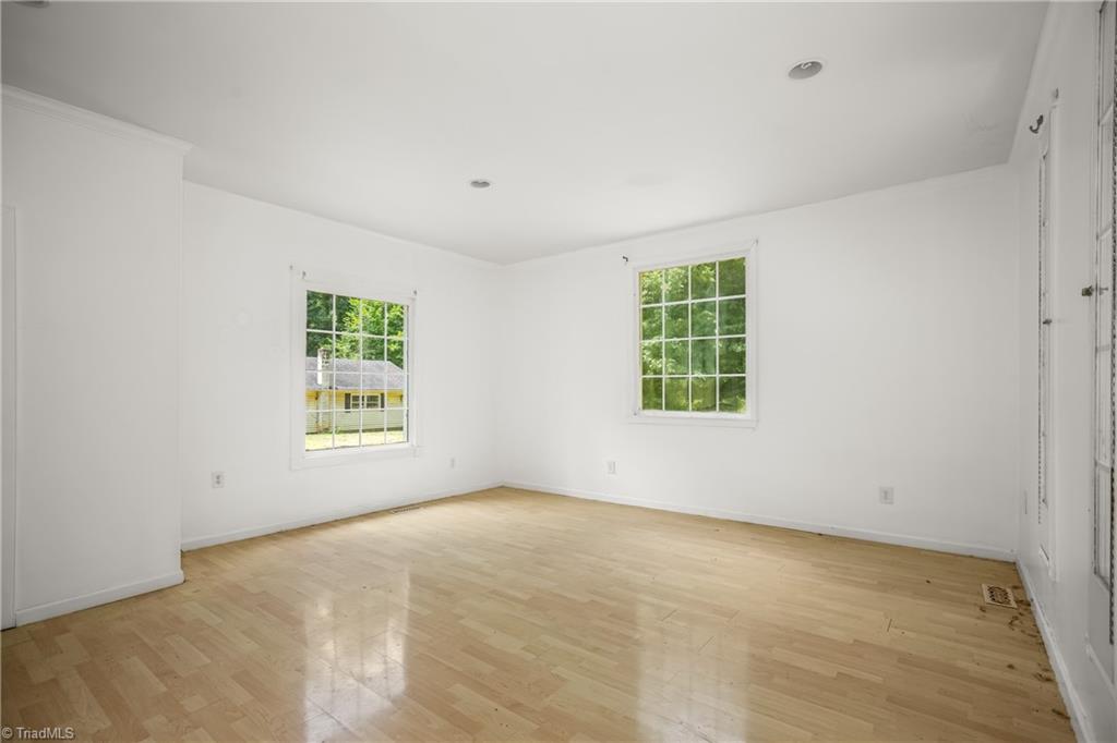 6025 Santa Maria Drive