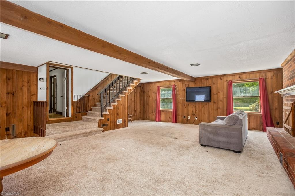 6025 Santa Maria Drive