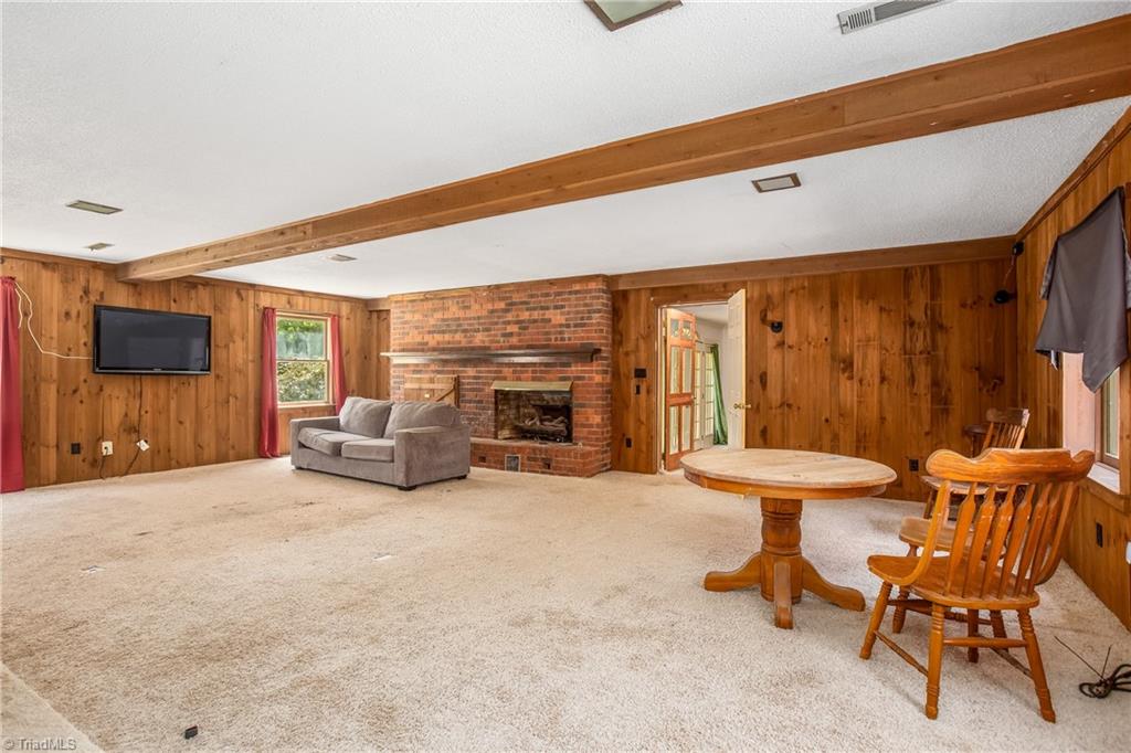 6025 Santa Maria Drive