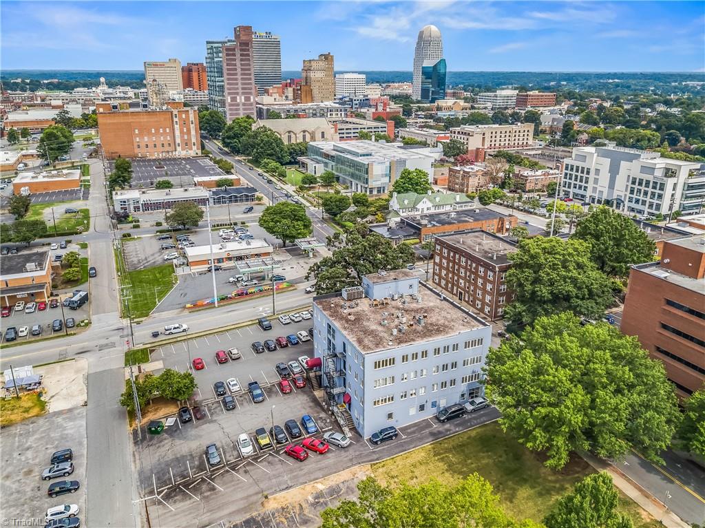 811 W 5th Street # 301, Winston-Salem Unit: 301