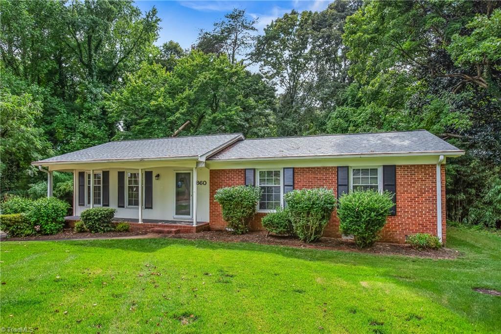 860 Duckview Court, Winston-Salem