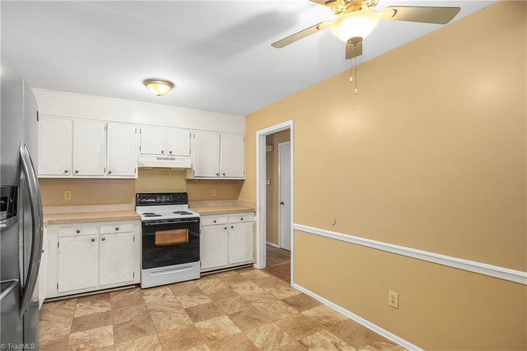 860 Duckview Court, Winston-Salem