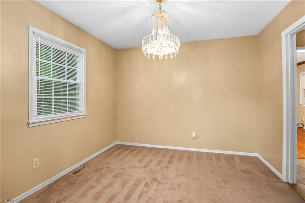 860 Duckview Court, Winston-Salem