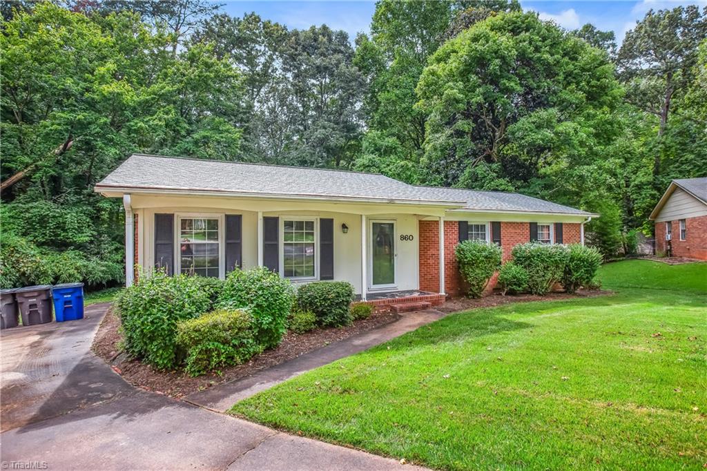860 Duckview Court, Winston-Salem