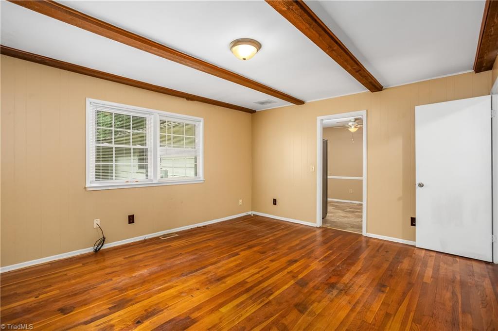 860 Duckview Court, Winston-Salem