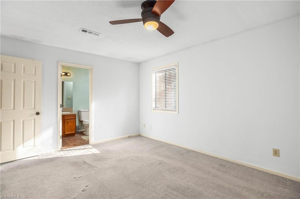 124 Cloister Oaks Circle, Winston-Salem