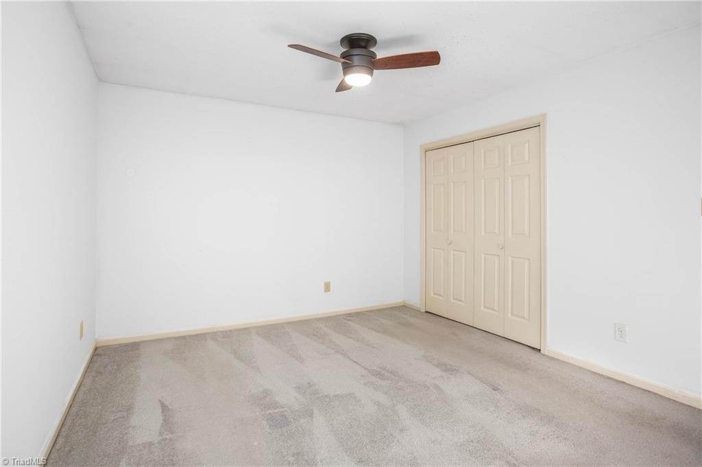 124 Cloister Oaks Circle, Winston-Salem