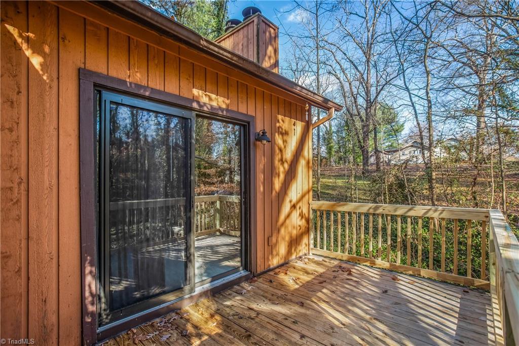 124 Cloister Oaks Circle, Winston-Salem