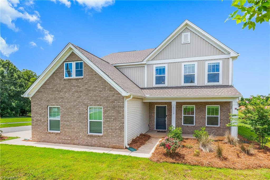 4912 Lark Commons Ln