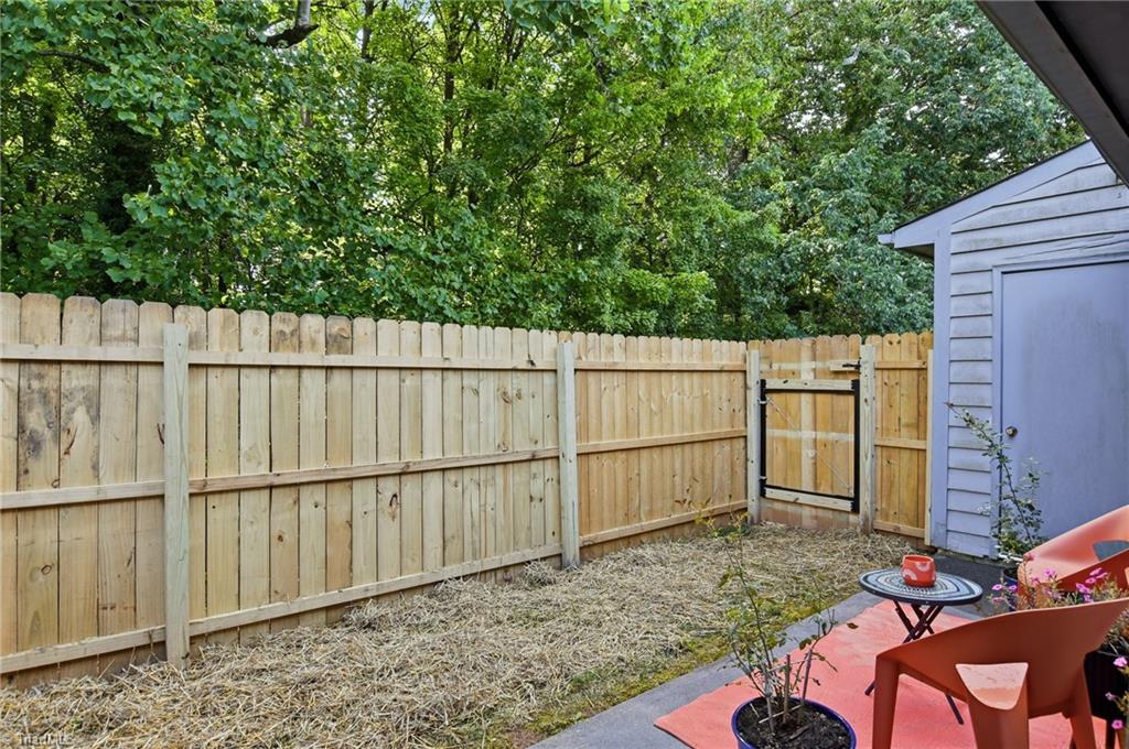 1636 Windsong Court, Winston-Salem