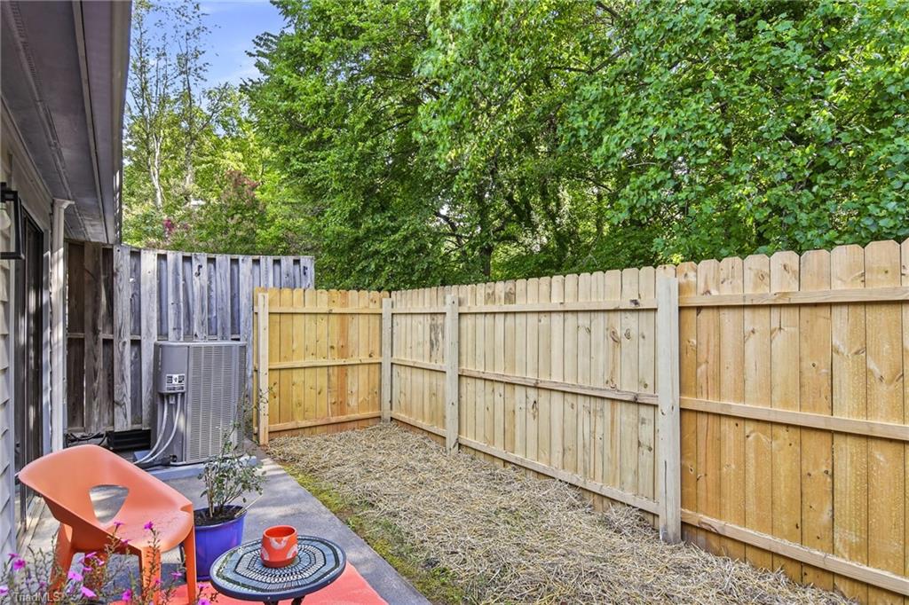1636 Windsong Court, Winston-Salem