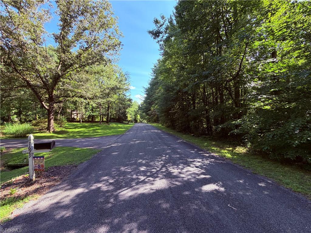 1621 Beechwood Road