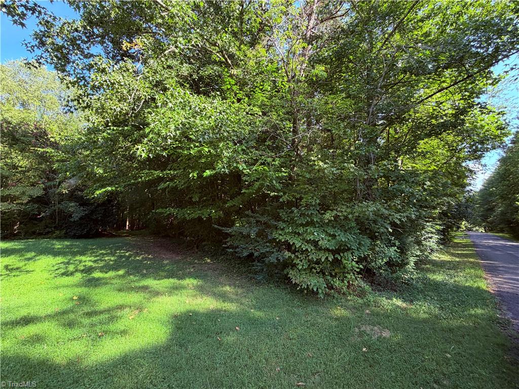 1621 Beechwood Road