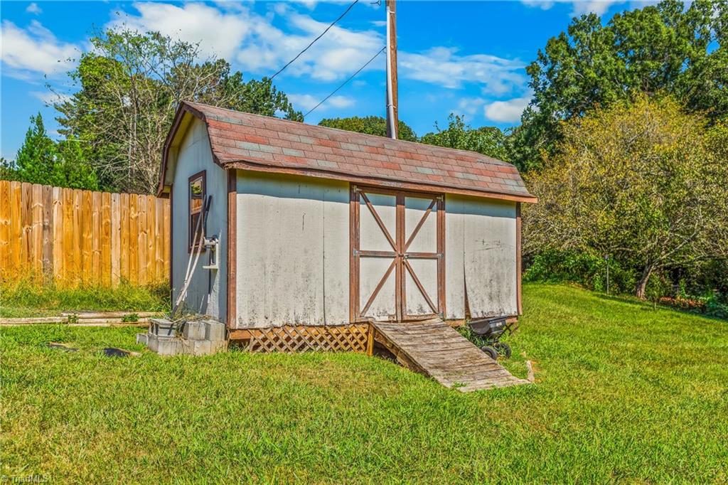1859 Ellison Creek Road