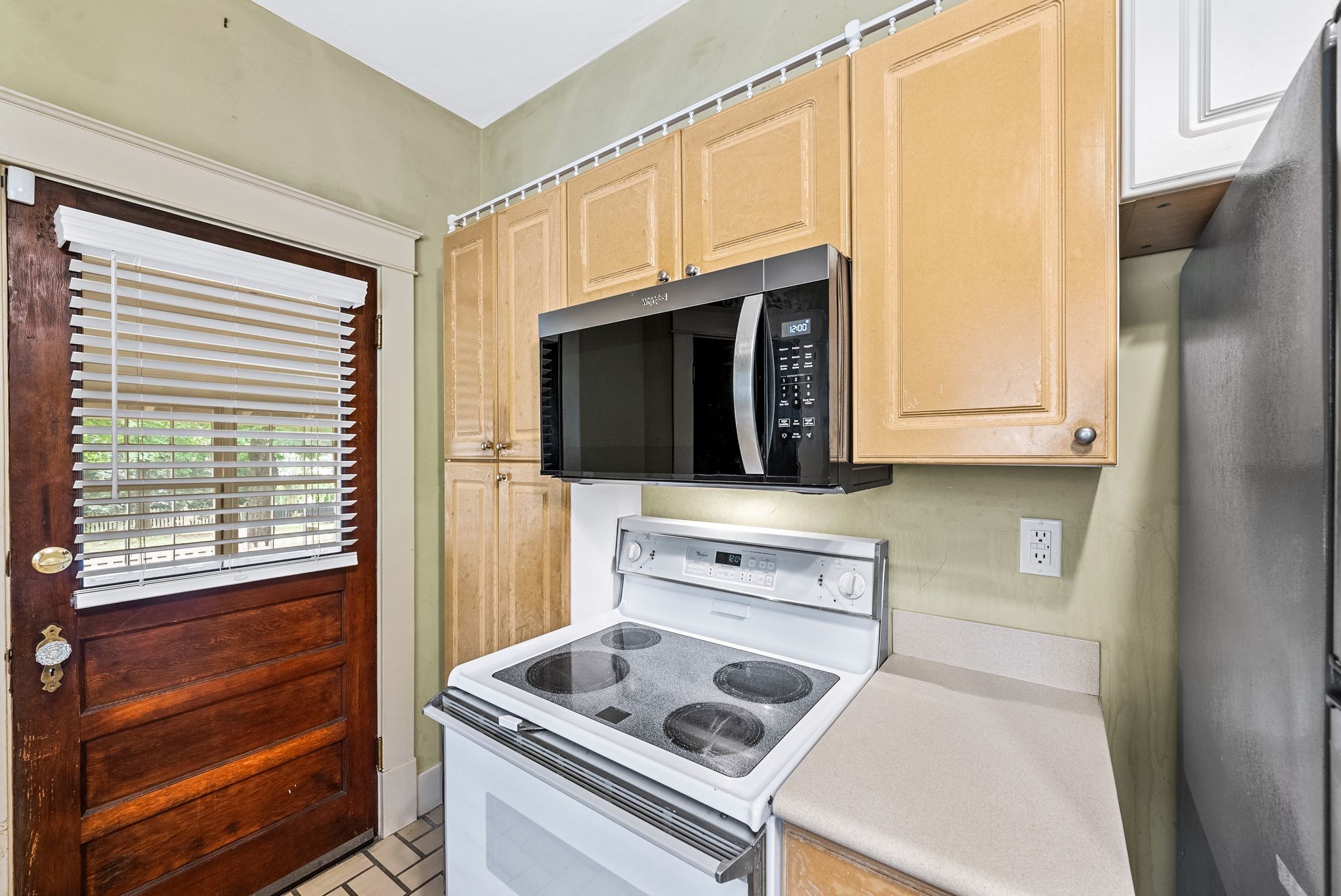 1009 Glendale Ln