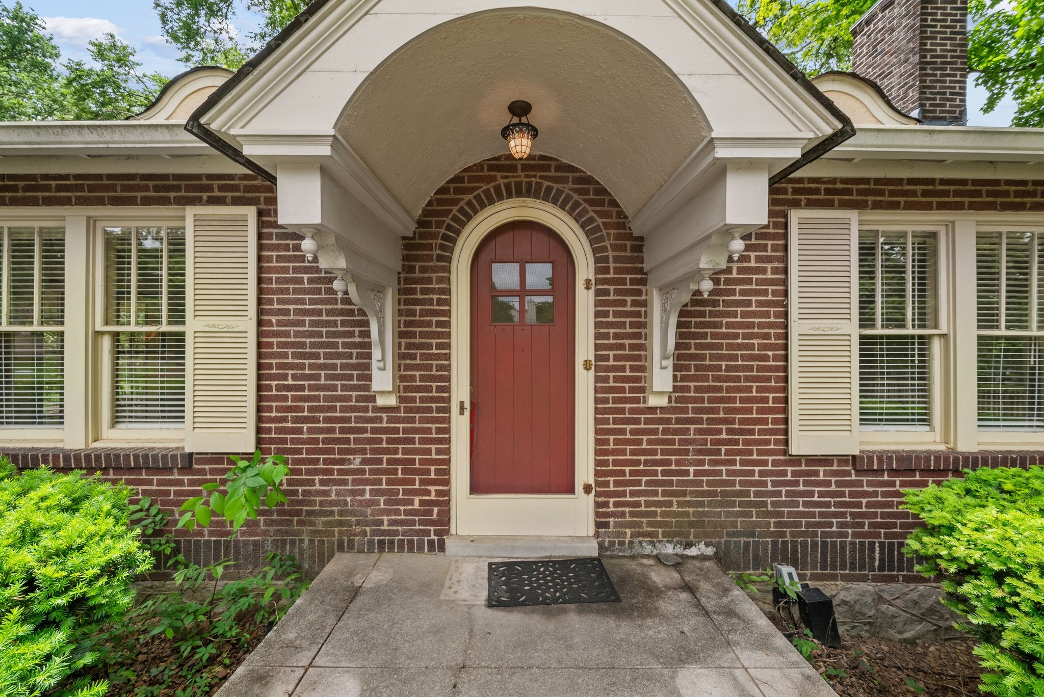 1009 Glendale Ln