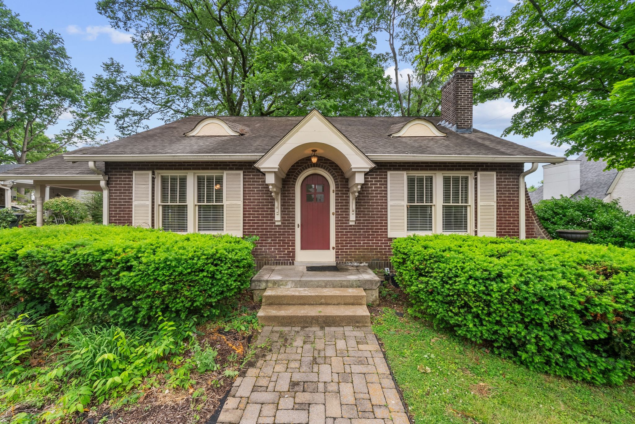 1009 Glendale Ln