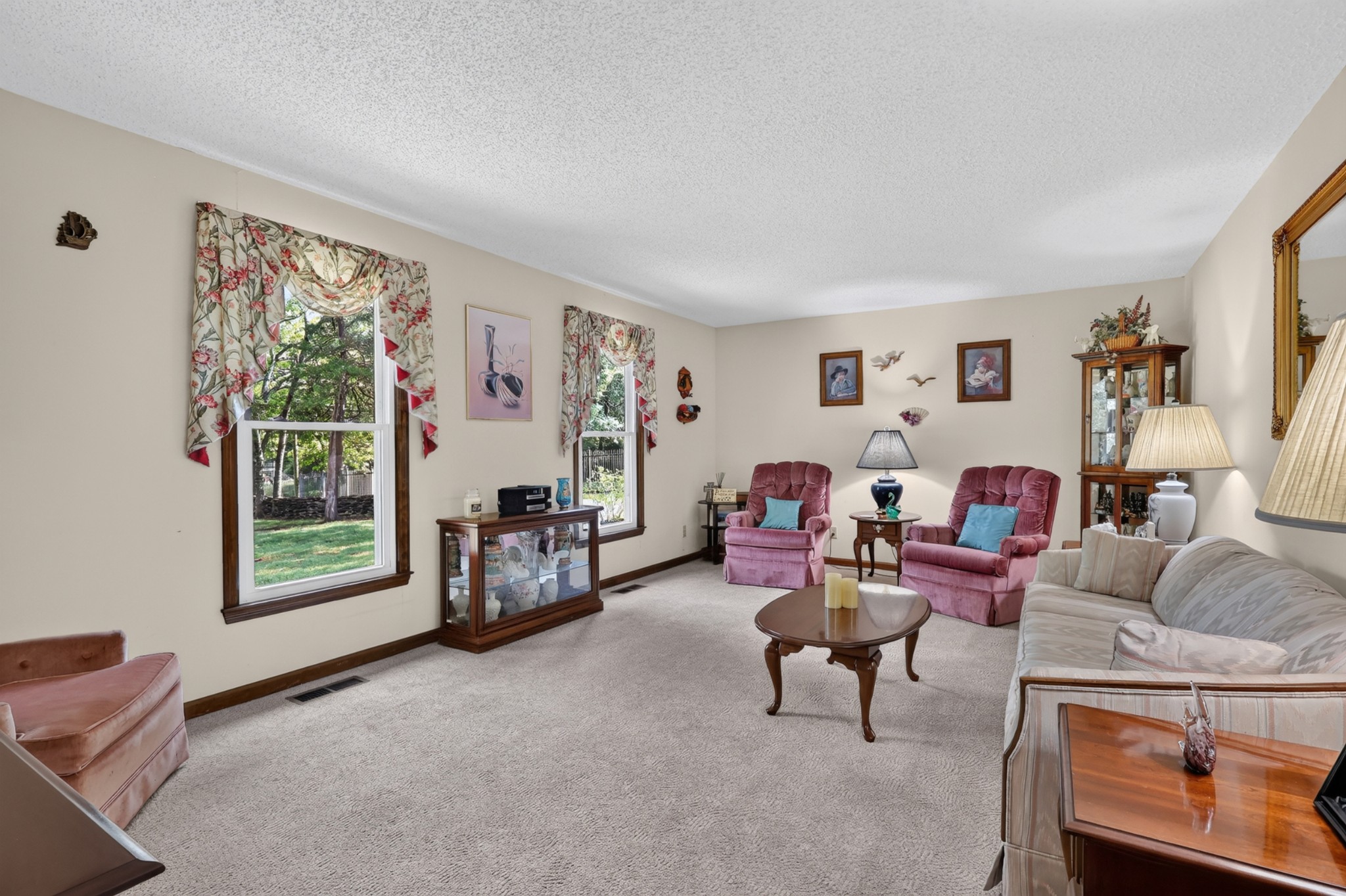 4210 Franklin Rd
