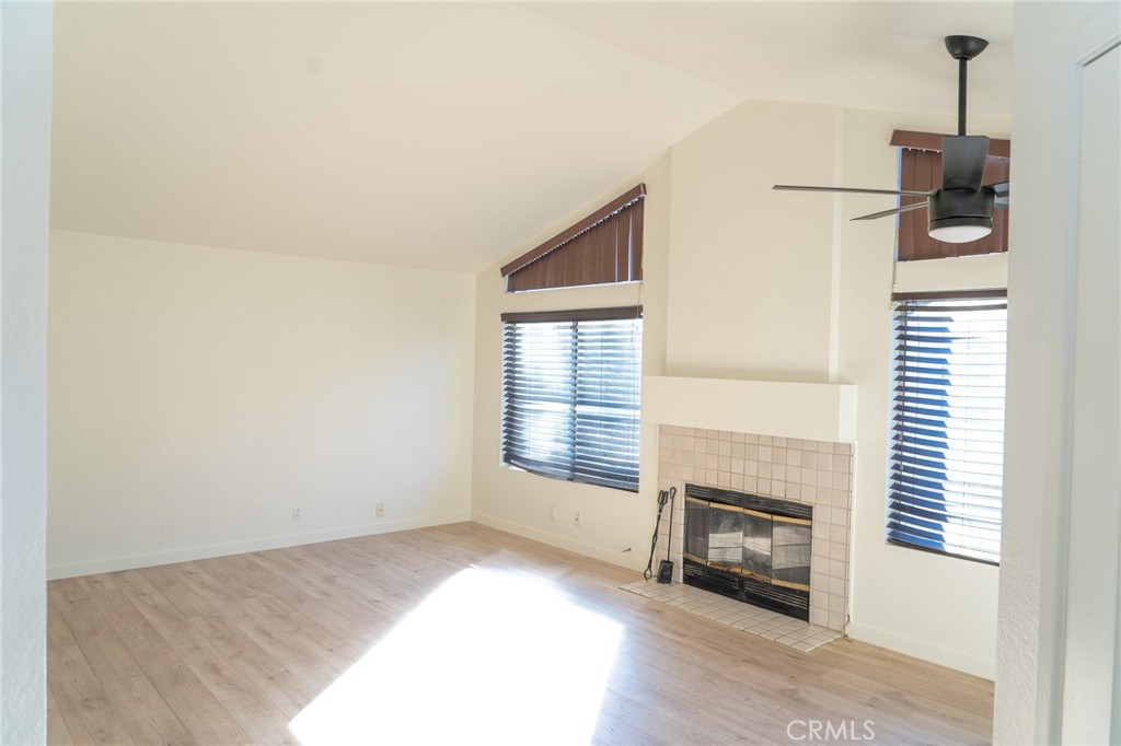 13 Pineoak Unit: 104