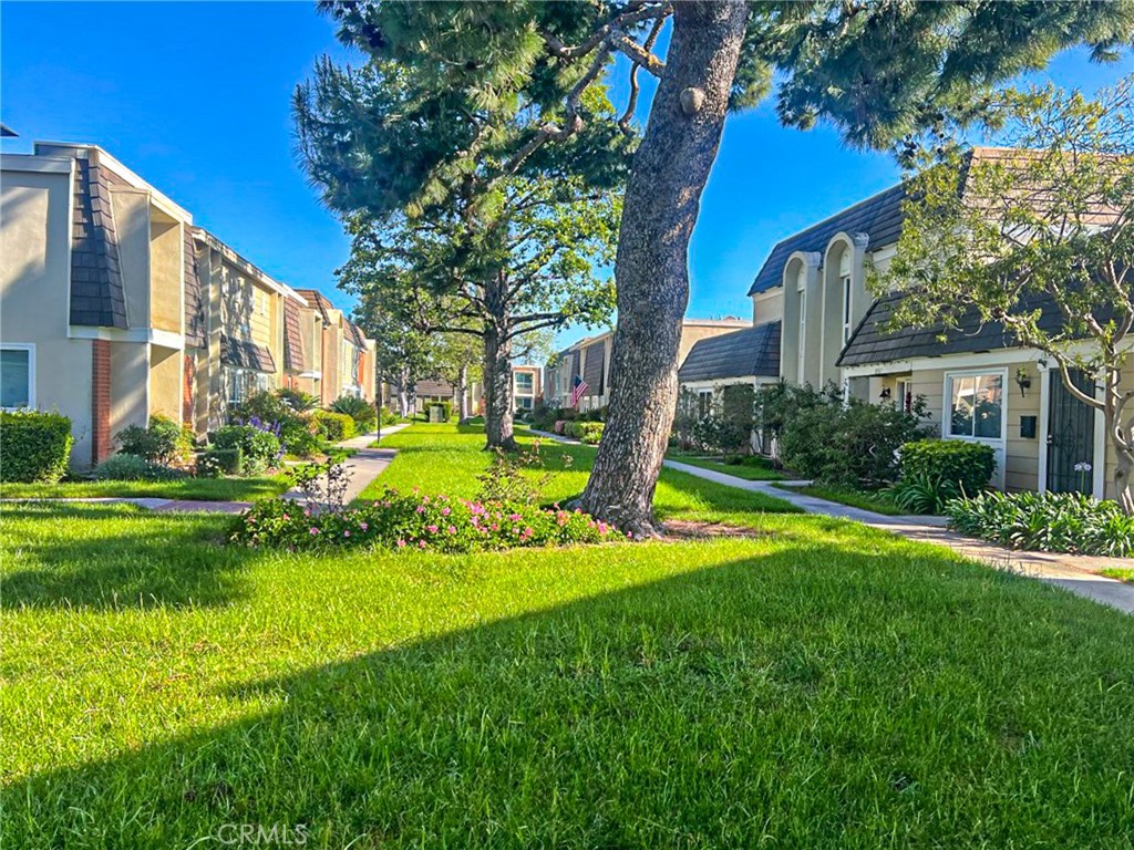 10079 Sparrow Avenue