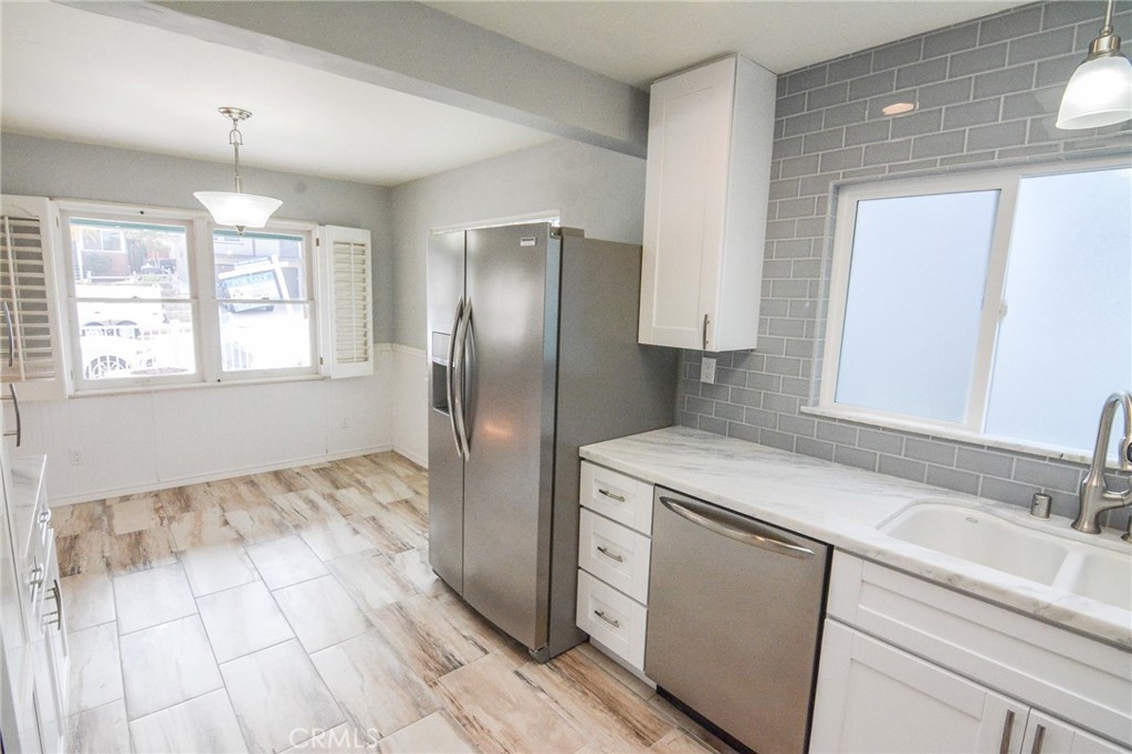 2226 Etiwanda Street 2