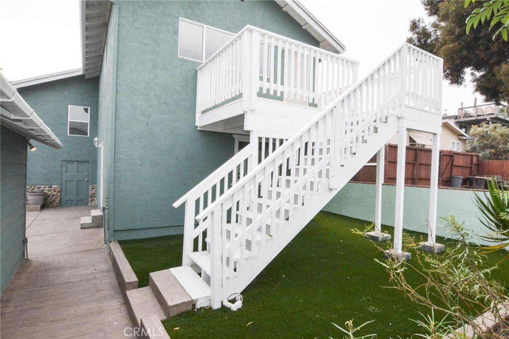 2226 Etiwanda Street 2