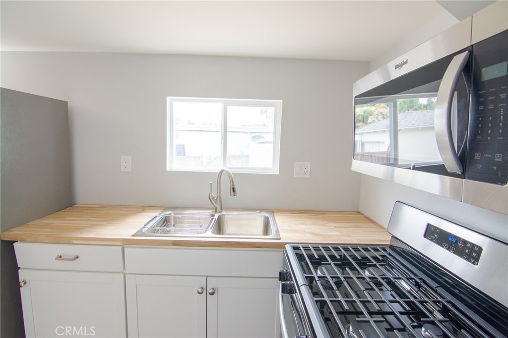 2226 Etiwanda Street 2