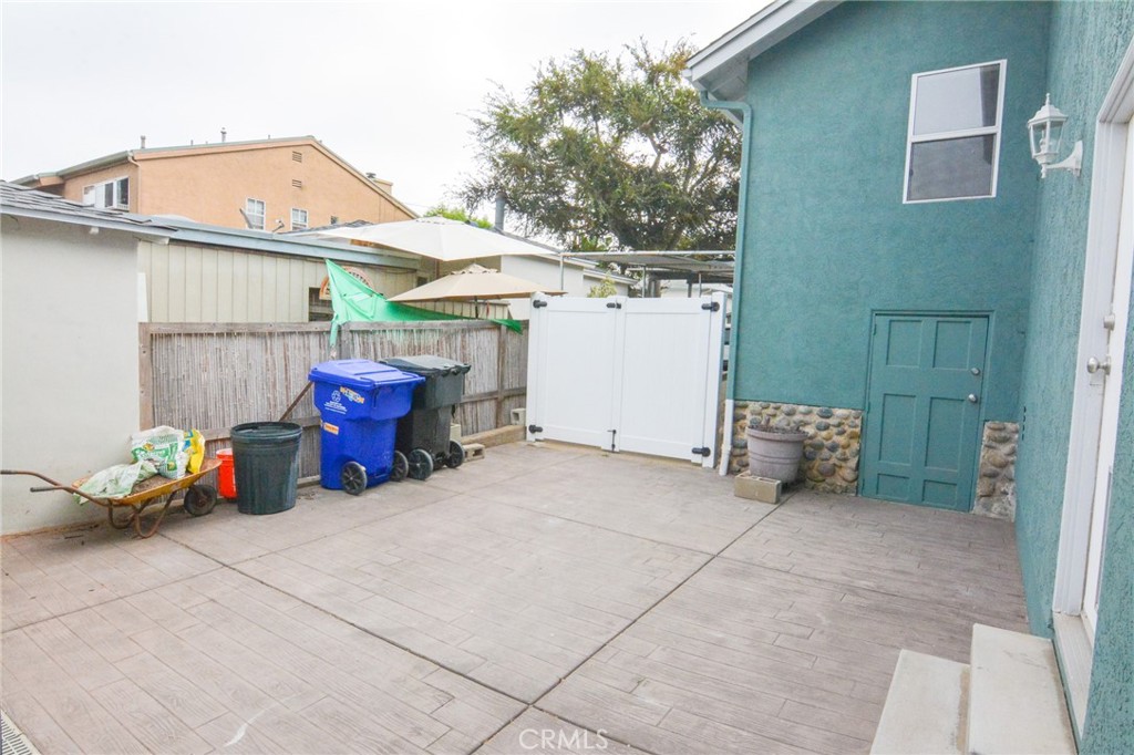 2226 Etiwanda Street 2