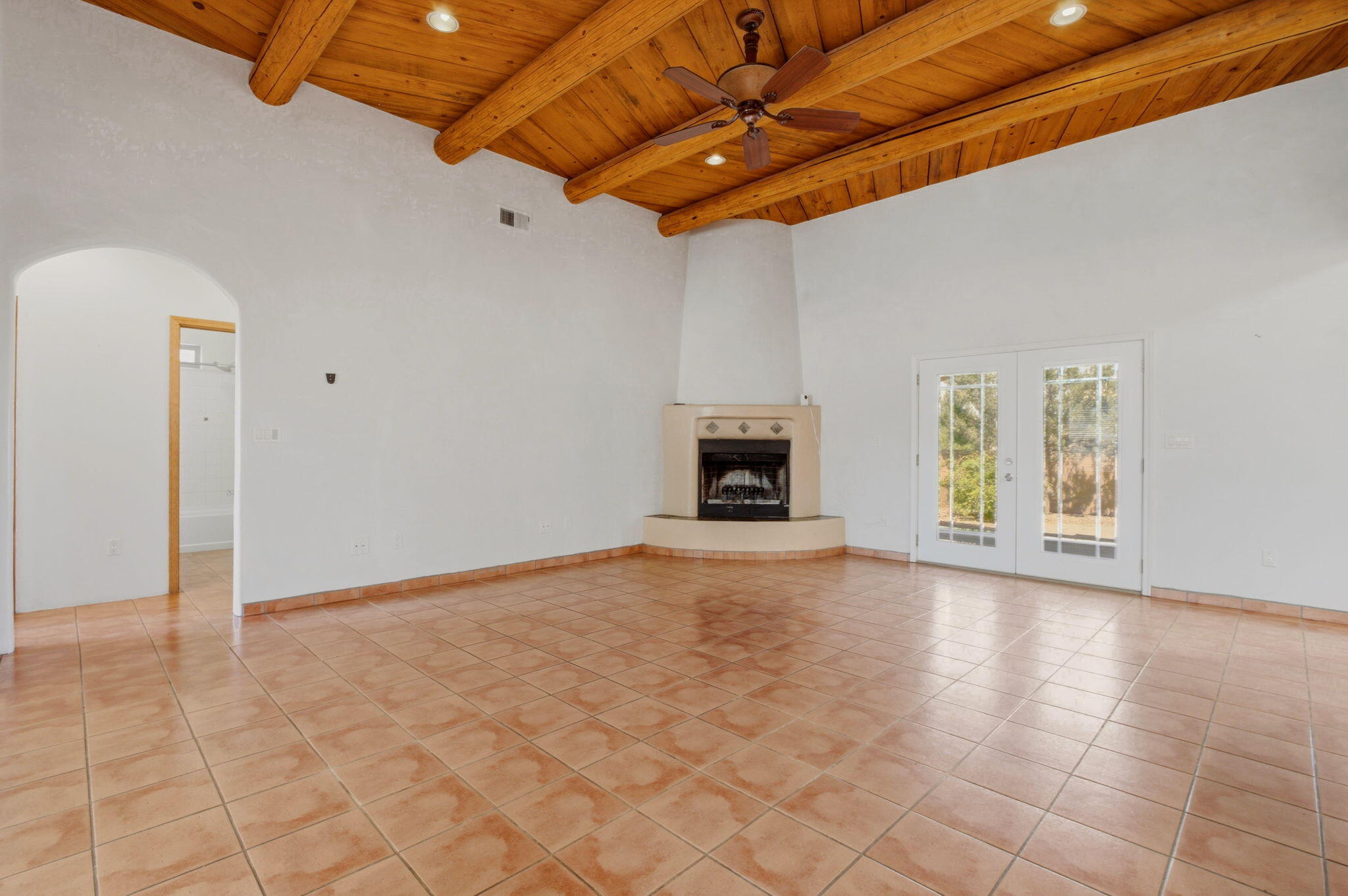 6325 Del Carmen Drive NE