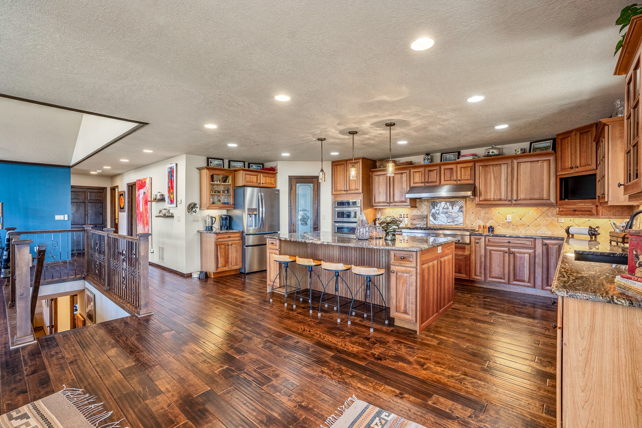 807 County Road 322