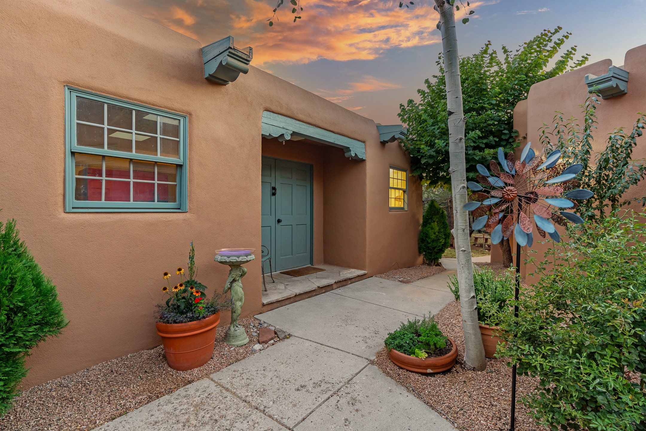 7208 Old Santa Fe Trail