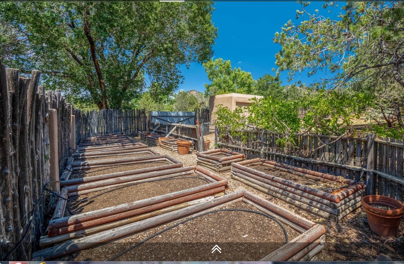 7208 Old Santa Fe Trail
