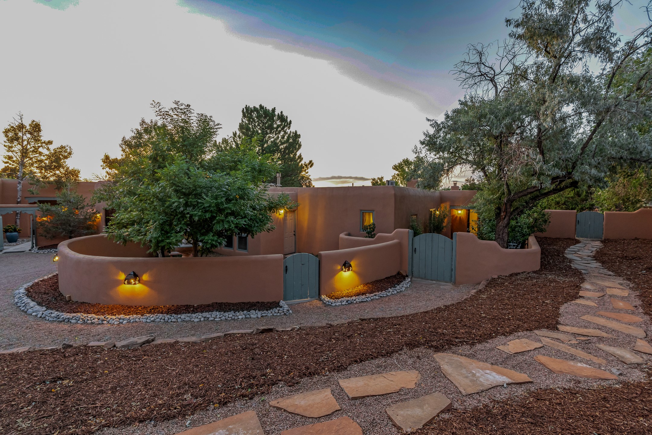 7208 Old Santa Fe Trail
