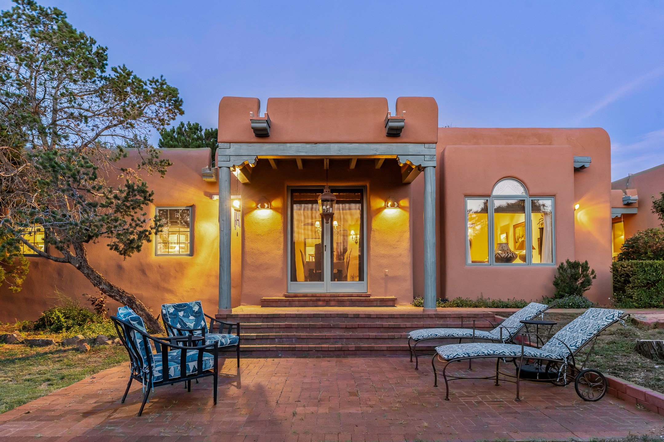 7208 Old Santa Fe Trail