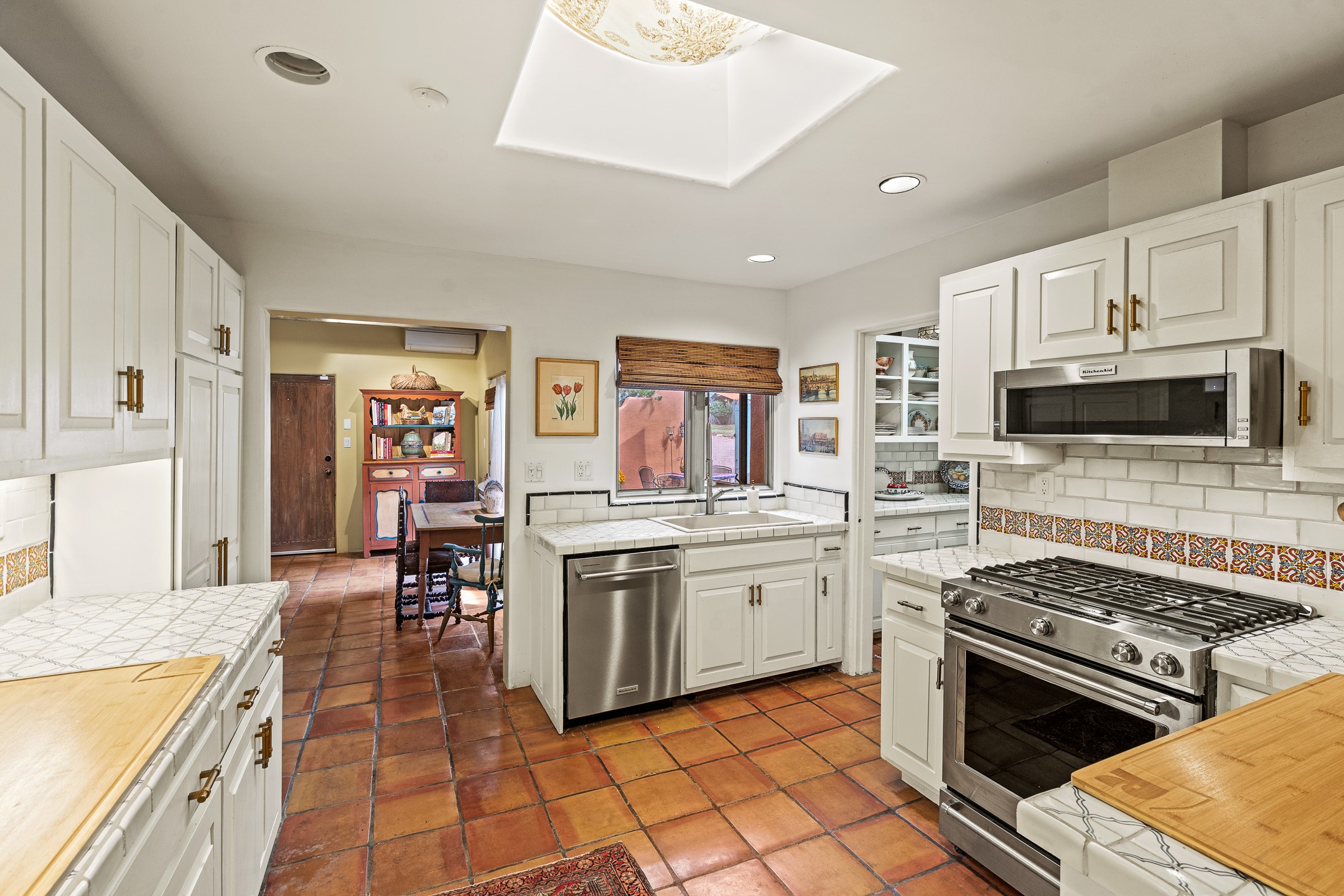7208 Old Santa Fe Trail