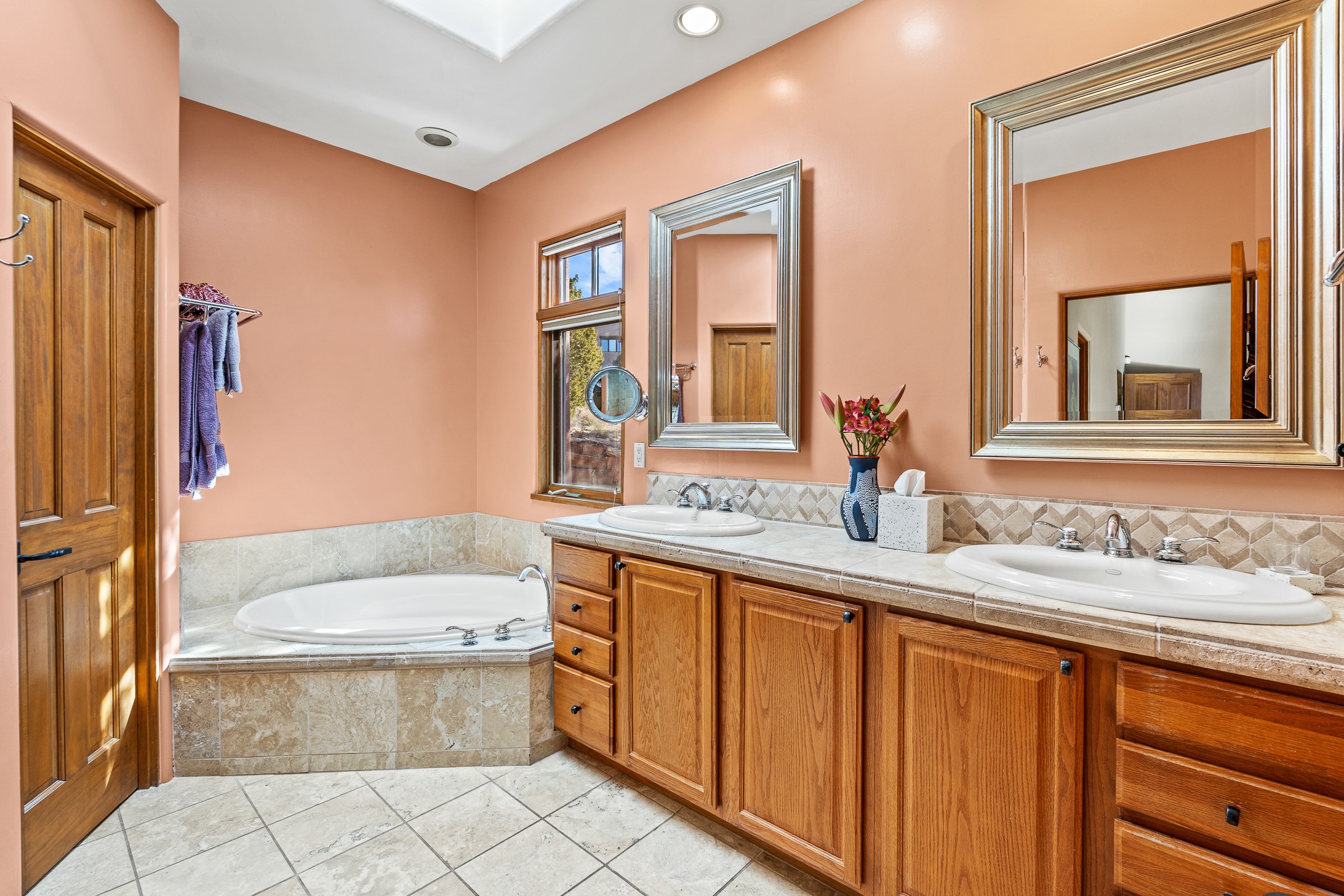 4 Thistle Lane