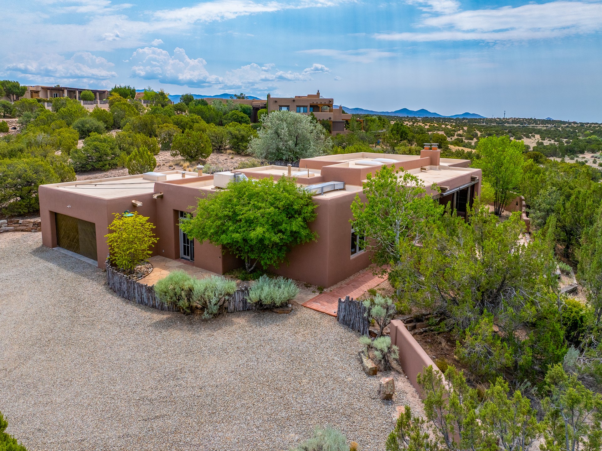 4 Thistle Lane