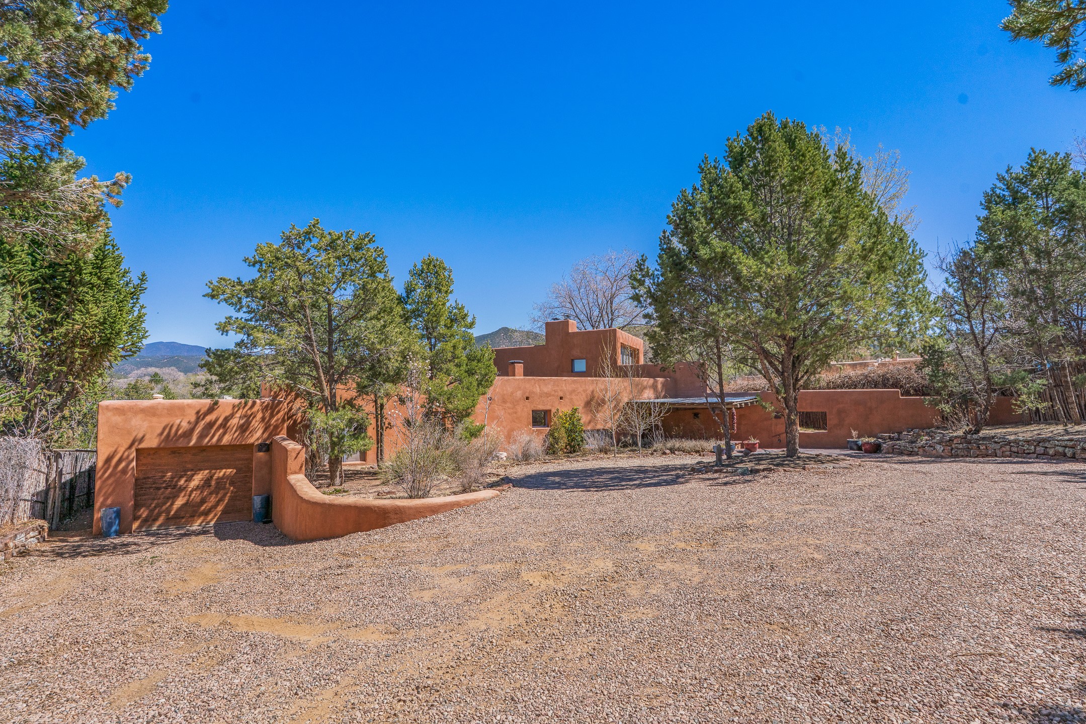 613 Camino Del Monte Sol