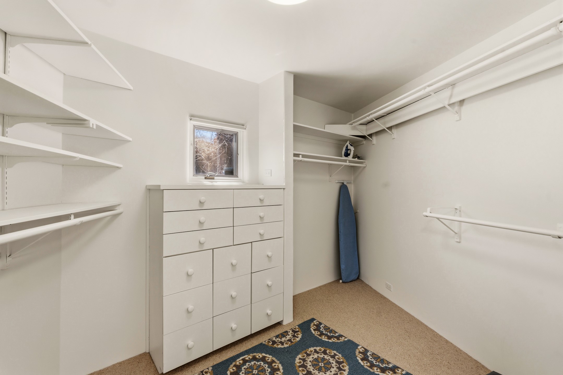 613 Camino Del Monte Sol