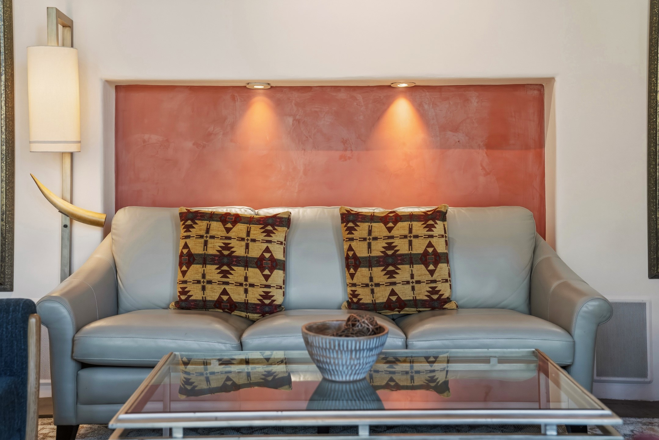 613 Camino Del Monte Sol