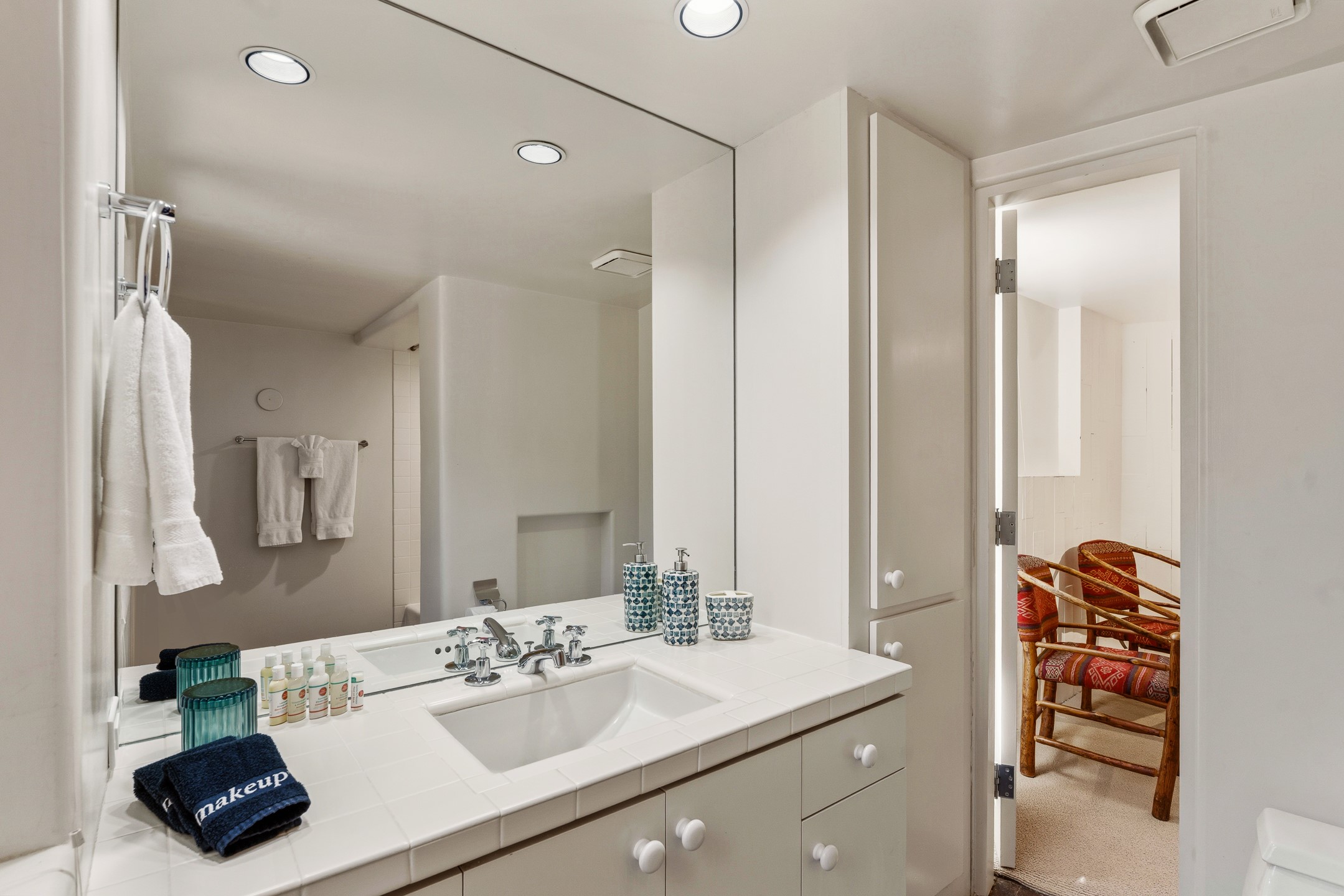 613 Camino Del Monte Sol