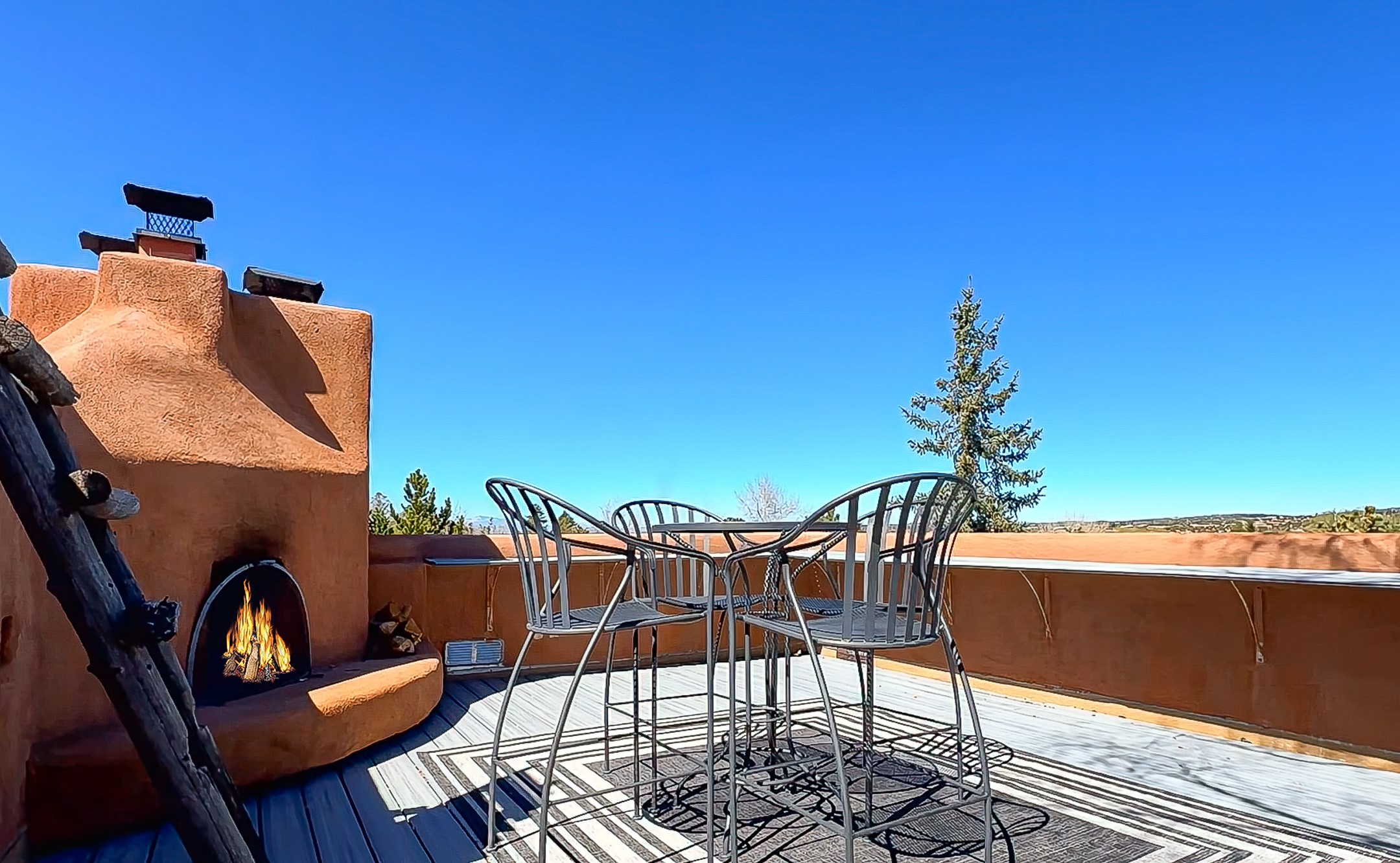 613 Camino Del Monte Sol