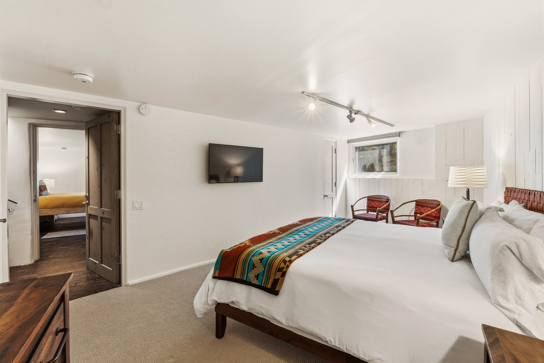 613 Camino Del Monte Sol