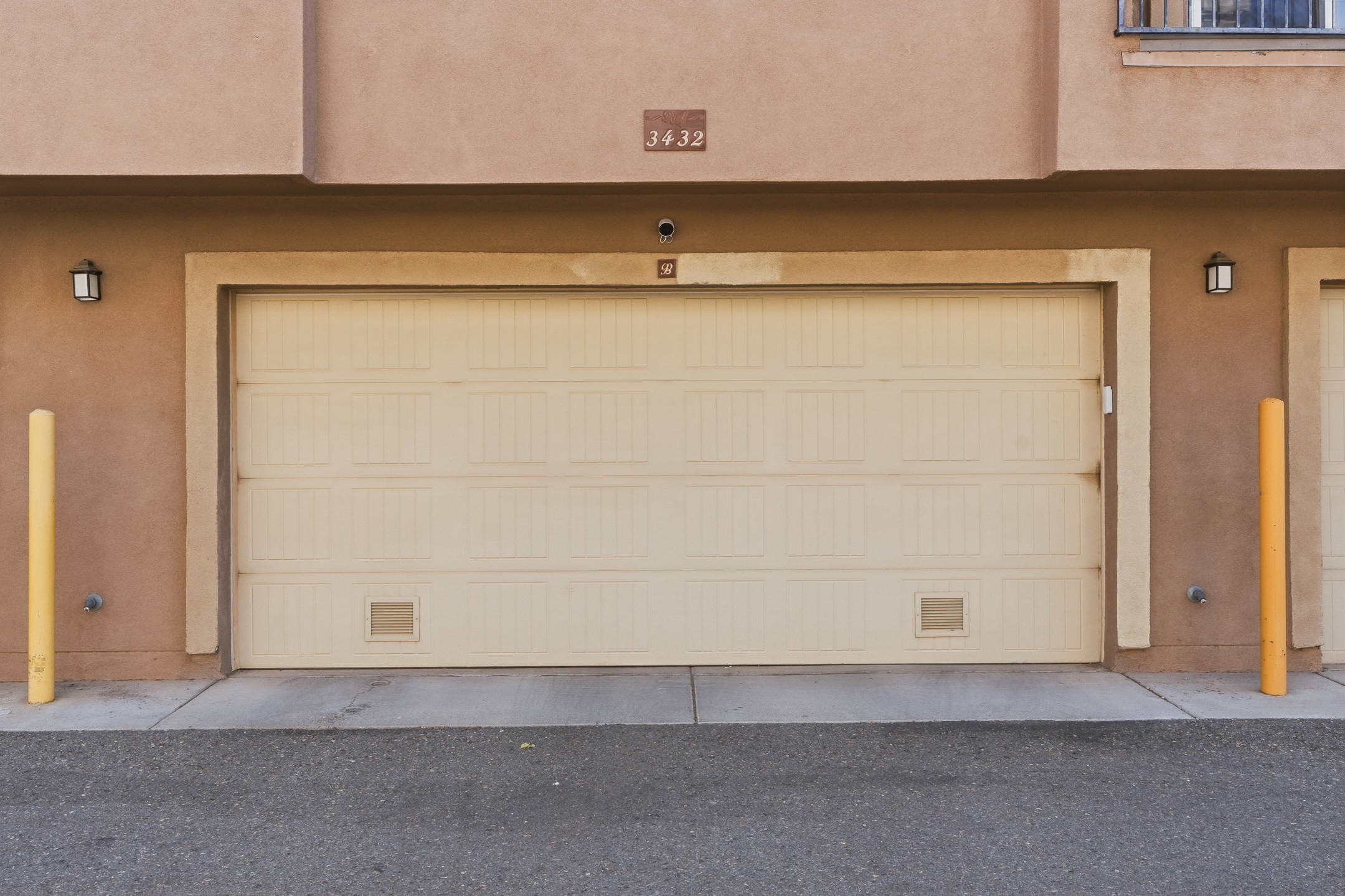3432 B San Luis