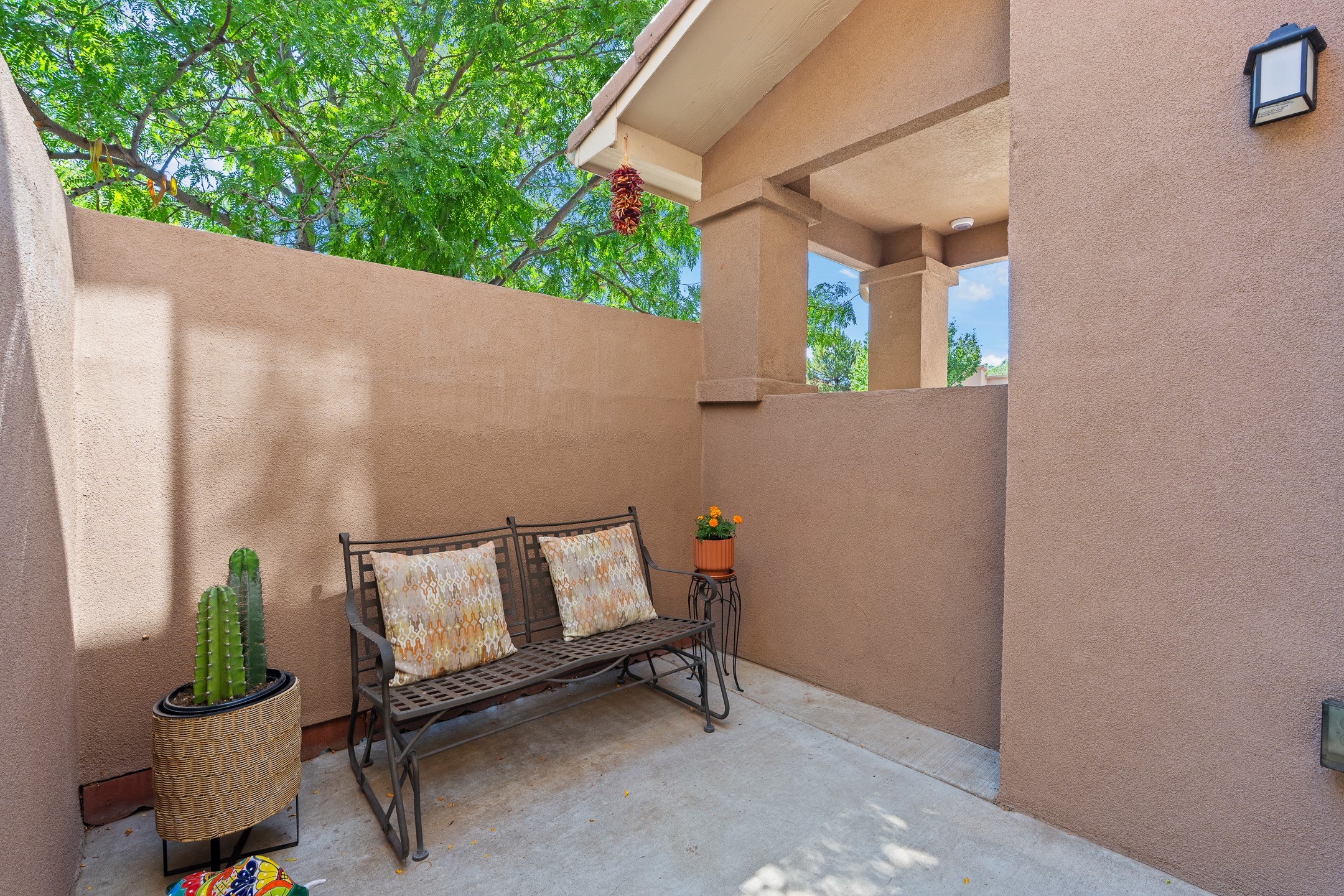 3432 B San Luis
