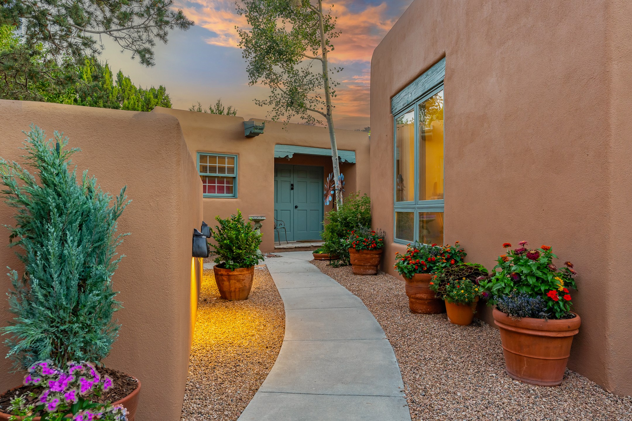 7208 Old Santa Fe Trail