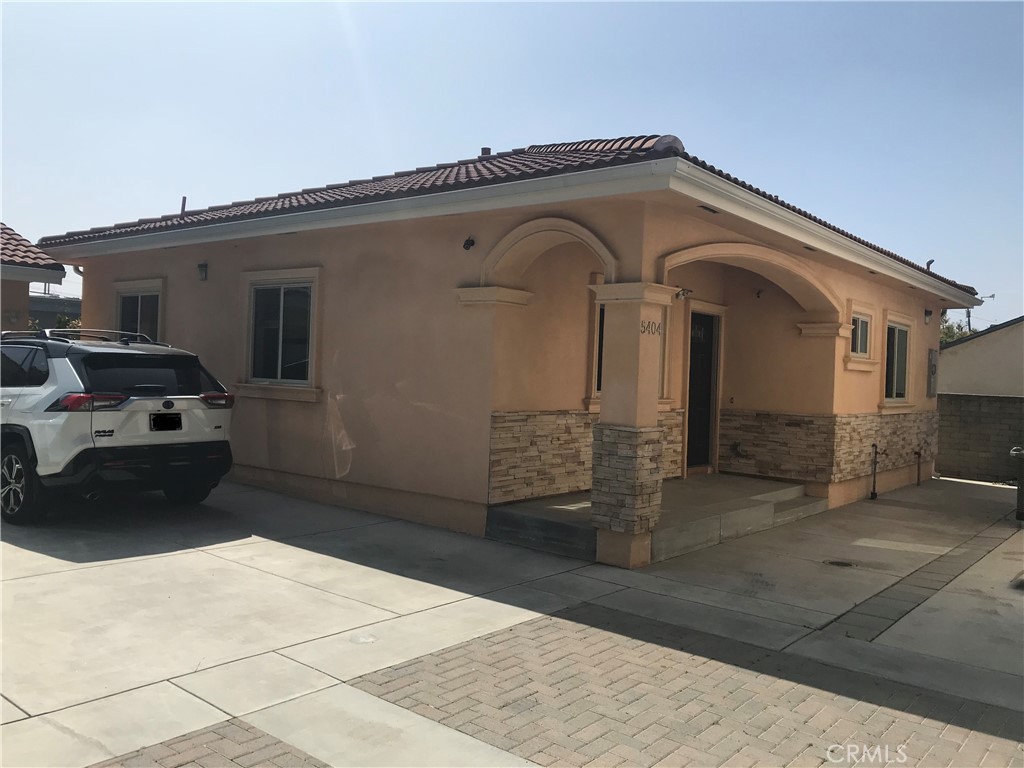 5404 N Delta Street