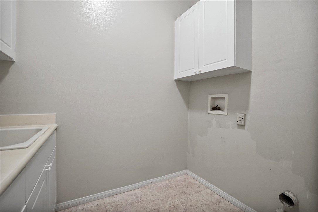 2251 Cascade Way