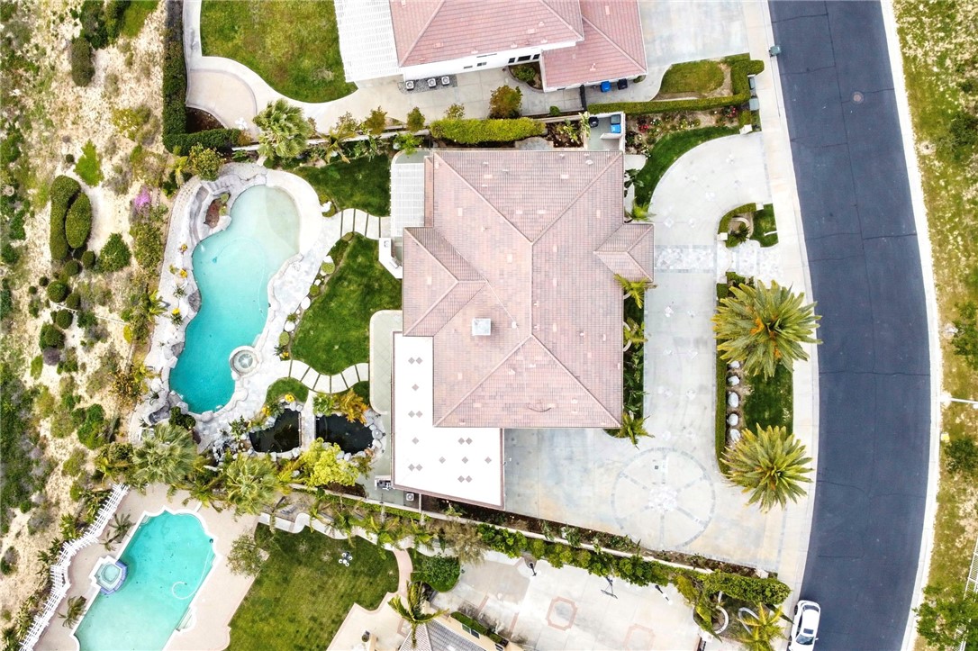 2251 Cascade Way