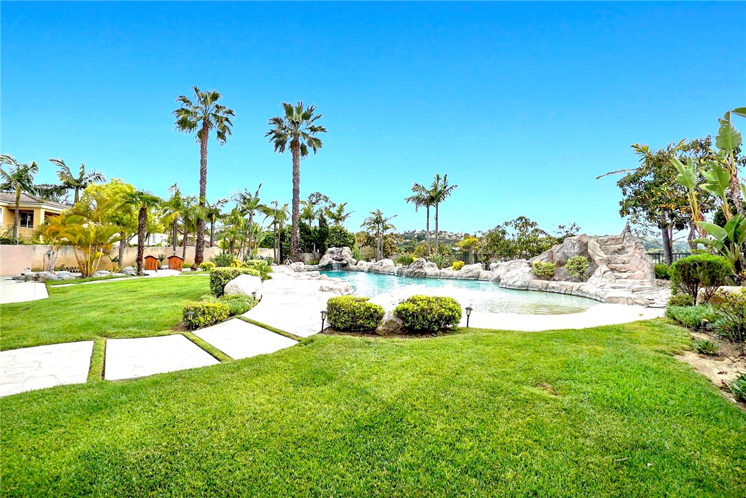 2251 Cascade Way